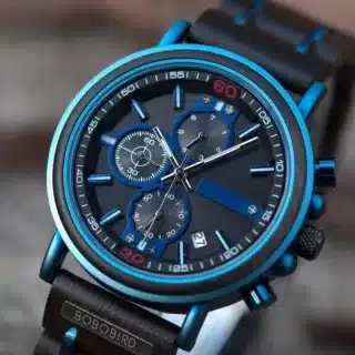 Montre bois gravée