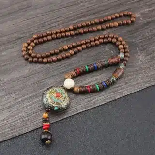 Collier bois ethnique