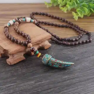 Collier bois bouddhiste