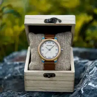 Montre femme en bois