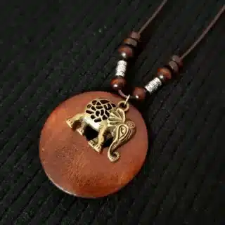 Collier femme bois