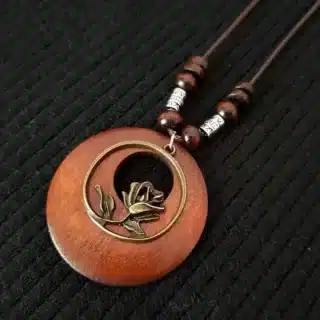 Collier femme bois