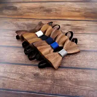 Noeud papillon en bois