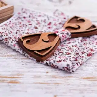 noeud-papillon-moustache-bois