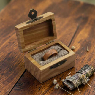 Ecrin bague bois personnalisable pour mariage ou fiançailles