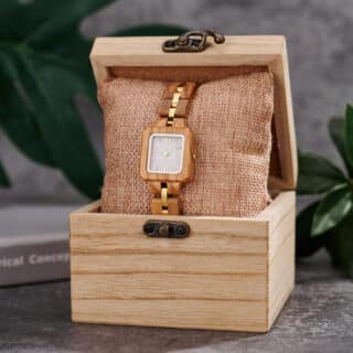 Montre femme carré